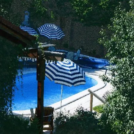 Hochfeld Vendégház 3*